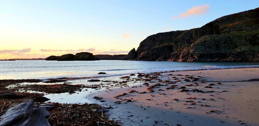 Eco Retreat Hut, Isle of Mull - for solo retreats and couples